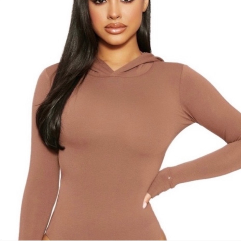 Naked Wardrobe All Good In the Hoodie Bodysuit NWT SIZE M